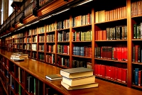 اجتماع لجنة المكتبة لشهر ابريل 2016